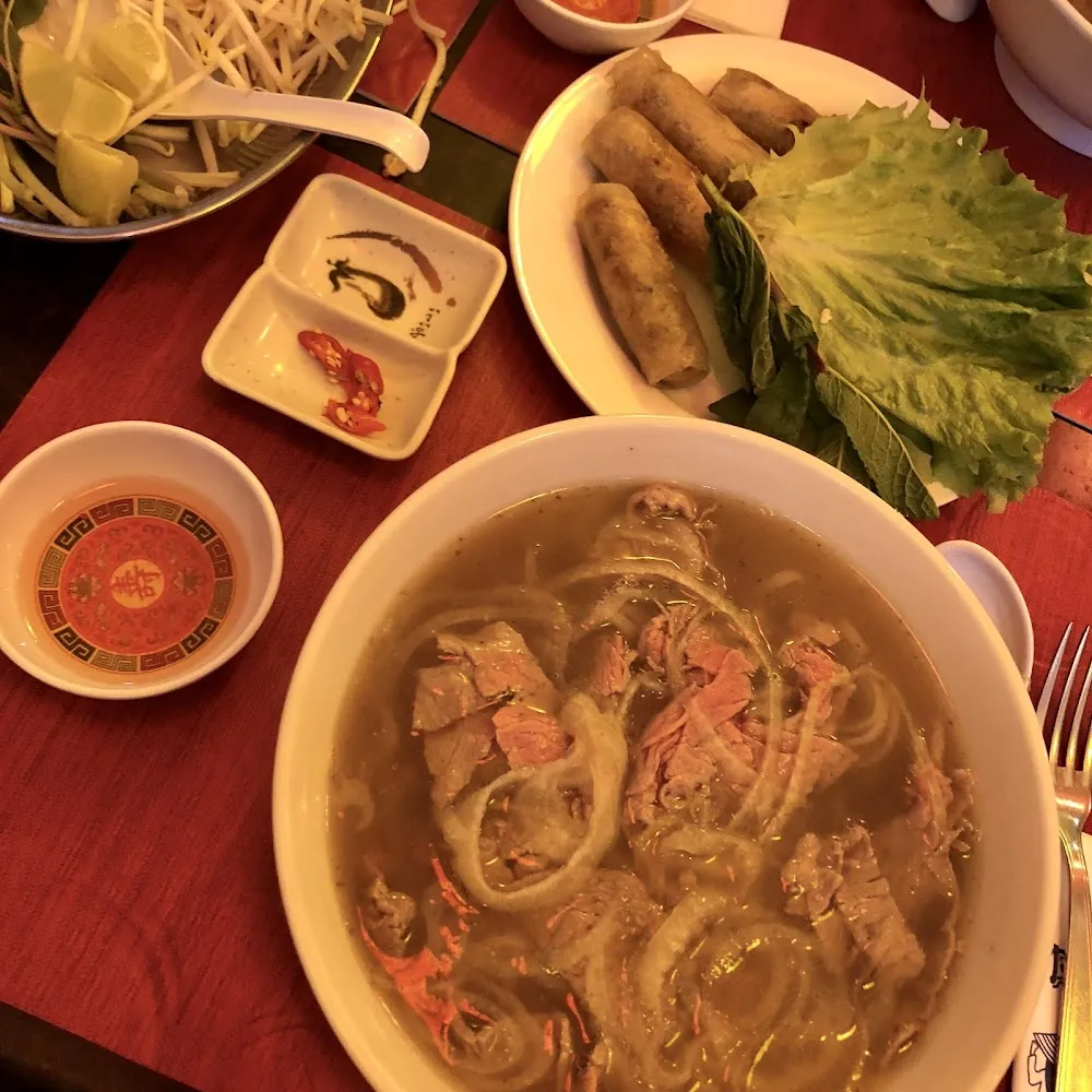 Phở Bò Đặc Biệt